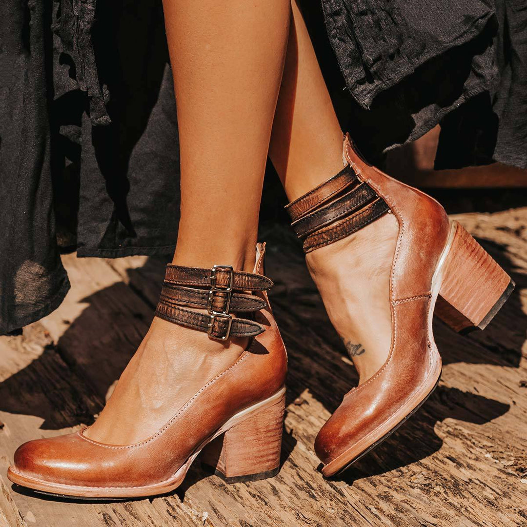 Chiara™ - Eleganckie buty na wysokim obcasie w stylu vintage, ponadczasowy klasyk