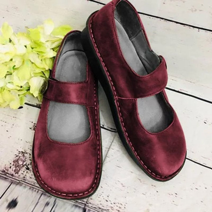 Stylowe buty damskie z eleganckimi zdobieniami na każdą okazję