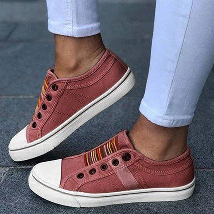 Sandra - Modne i wygodne sneakersy damskie zapewniające większy komfort i styl