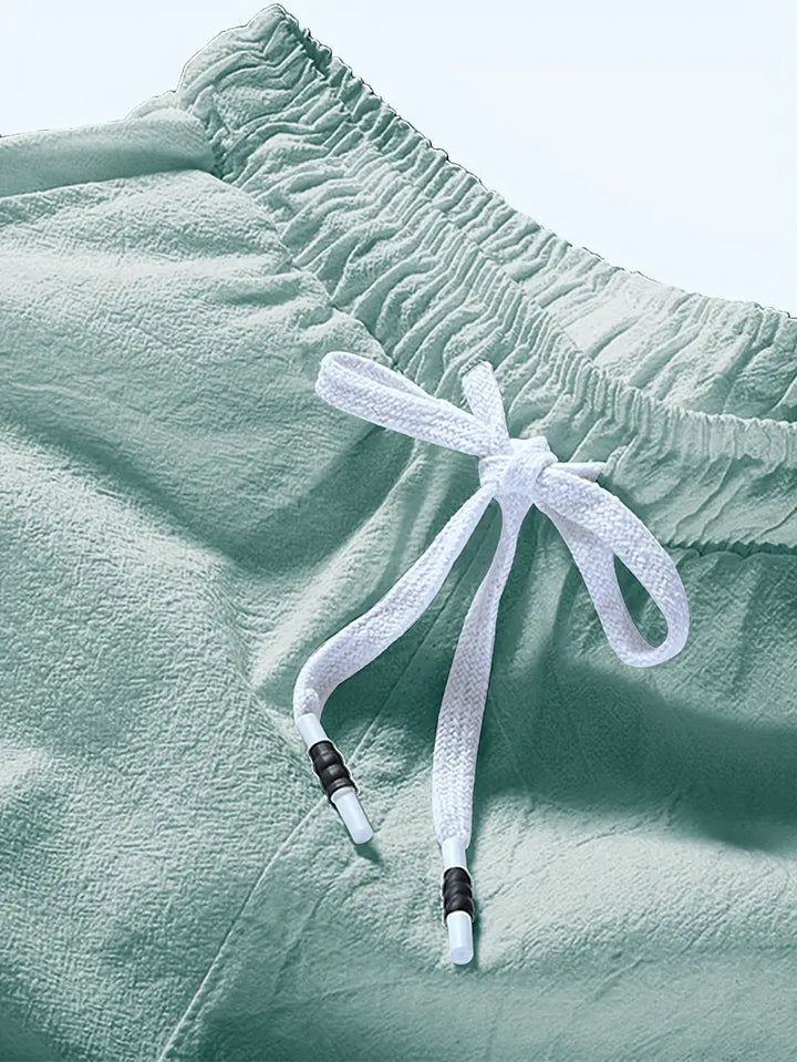 Wygodne męskie szorty letnie ze sznurkiem ściągającym i przyjemnie miękką fakturą