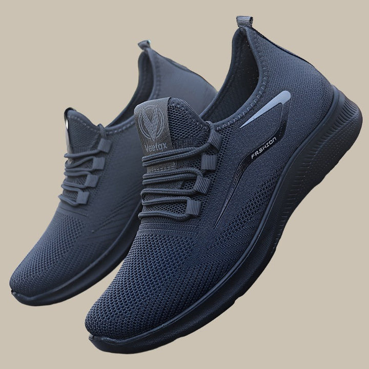 Wygodne czarne męskie buty wsuwane z ergonomiczną podeszwą