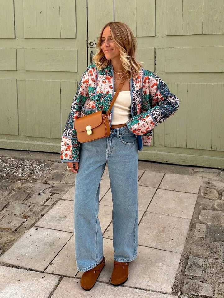 Stylowa kurtka damska w stylu vintage zapewniająca wyjątkowy wygląd