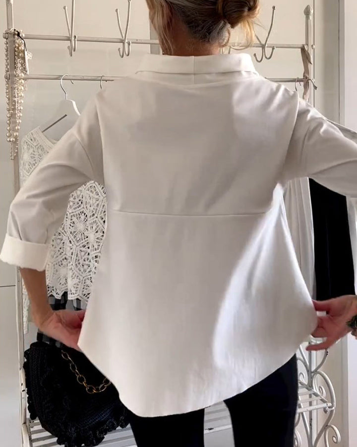 Stylowy damski top z eleganckim wysokim kołnierzem