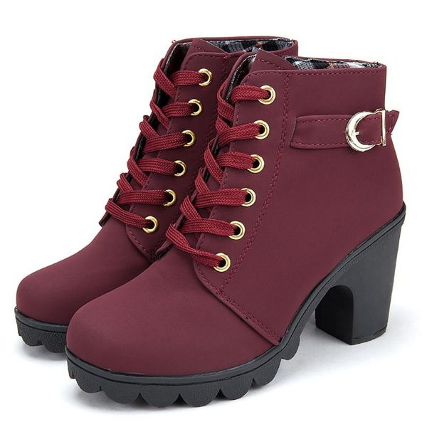 Eleganckie i stylowe buty damskie
