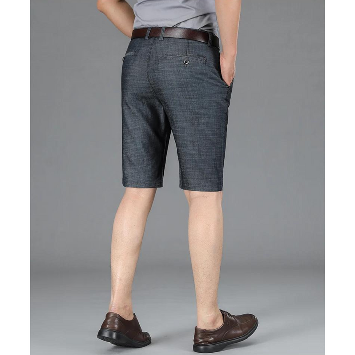 Eleganckie męskie szorty biznesowe zapewniające stylowy wygląd latem