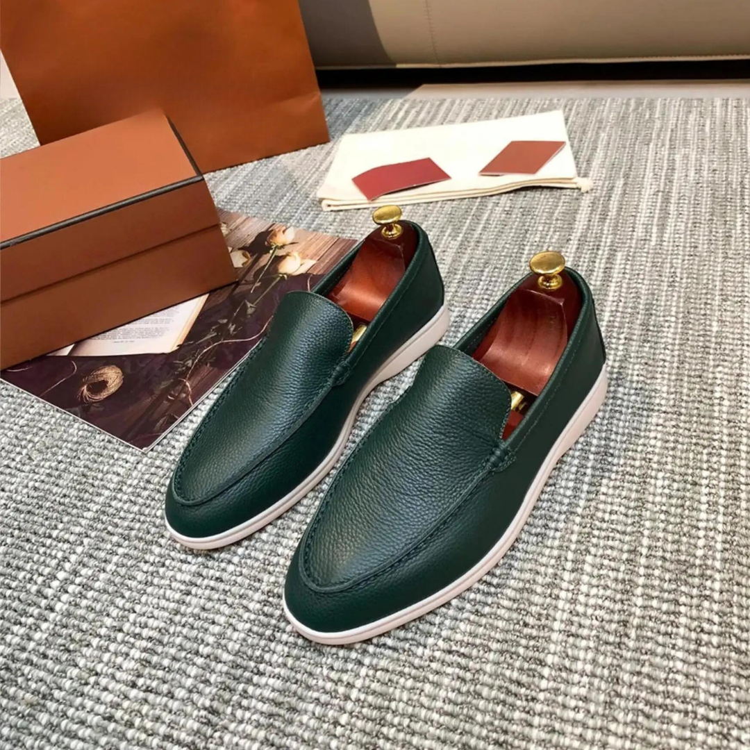 Stylowe loafersy męskie wykonane z wysokiej jakości skóry, zapewniające elegancki wygląd