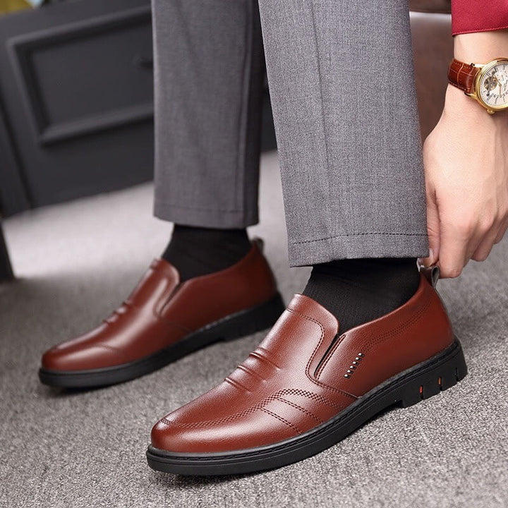 ARVI - Eleganckie, wygodne i antypoślizgowe buty męskie zapewniające bezpieczny i stylowy krok