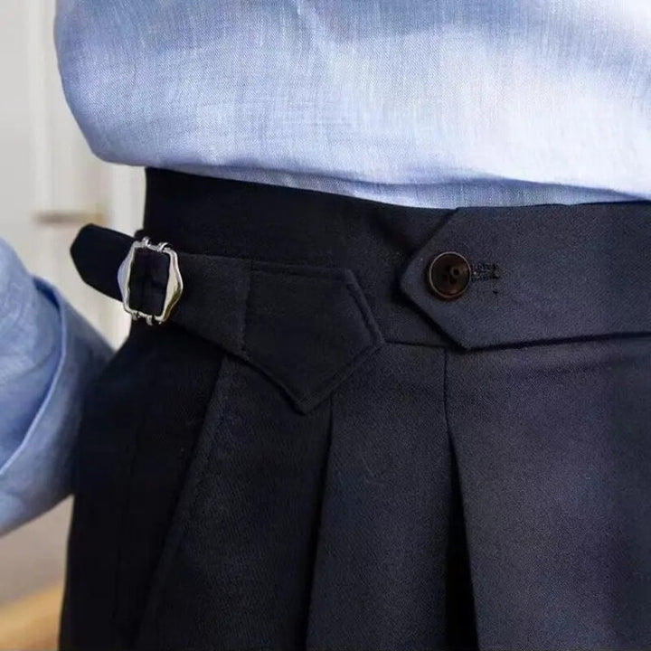 Stylowe i wygodne szorty męskie o modnej długości do kolan