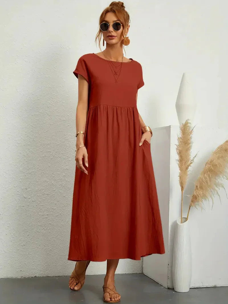 Elegancka długa sukienka damska zapewniająca stylowy wygląd