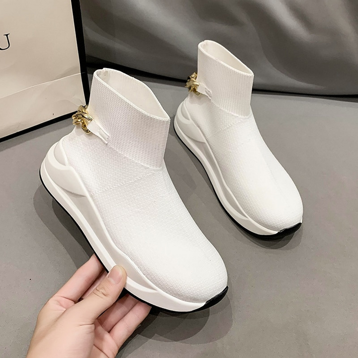Eleganckie i wygodne buty damskie na każdą okazję