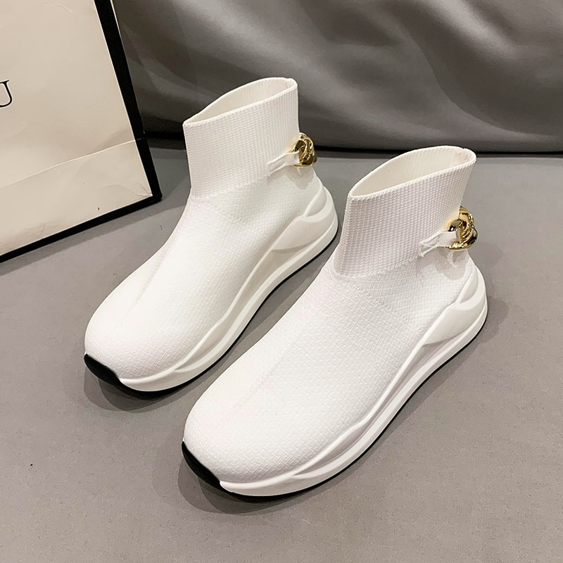 Eleganckie i wygodne buty damskie na każdą okazję
