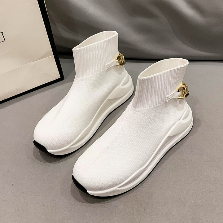 Eleganckie i wygodne buty damskie na każdą okazję