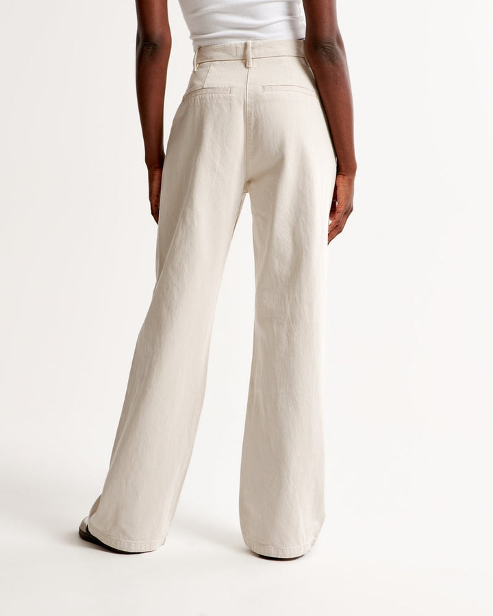 Stylowe spodnie damskie na każdą okazję