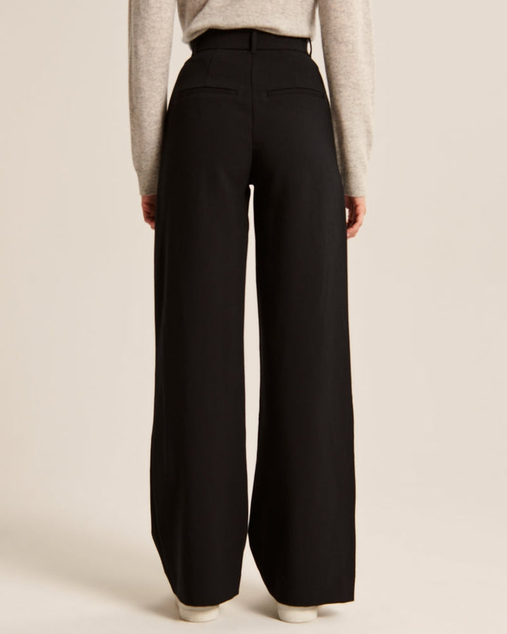 Stylowe spodnie damskie na każdą okazję