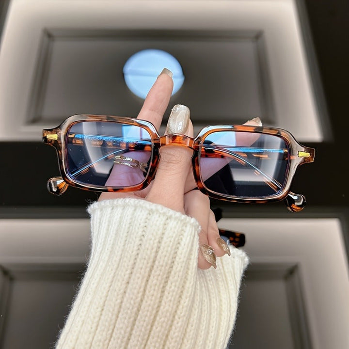Mietta | Elegant Vintage Vierkante Zonnebril met Stijlvolle Schildpadmontuur