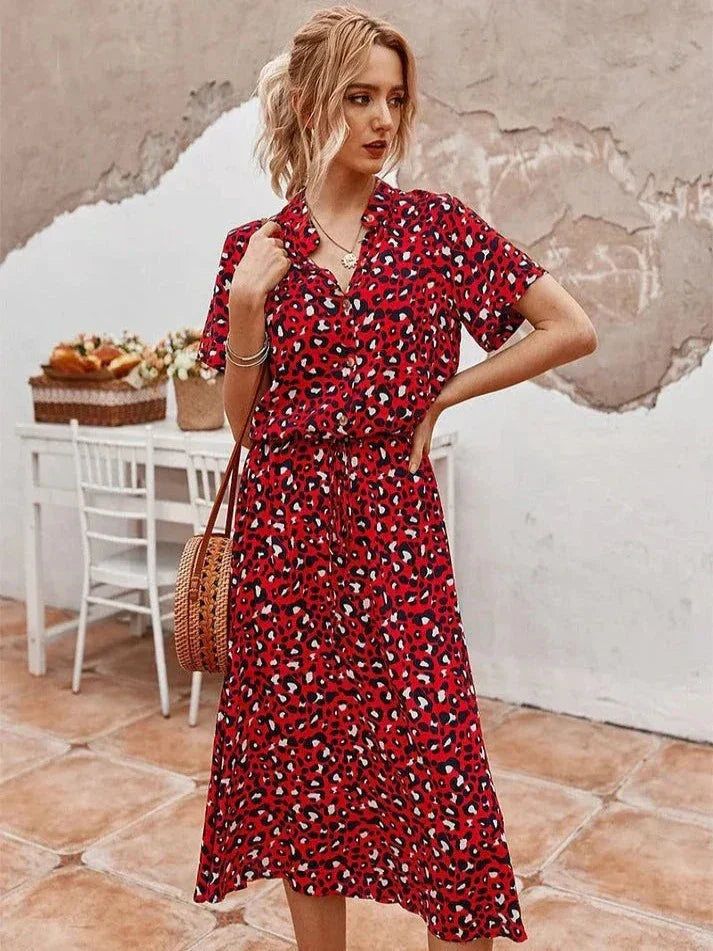 Elegancka damska sukienka vintage na stylowe okazje