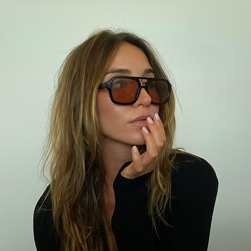 Morena | Fuореуnte Zonnebril met Geometrisch Montuur for een Stijlvolle Look