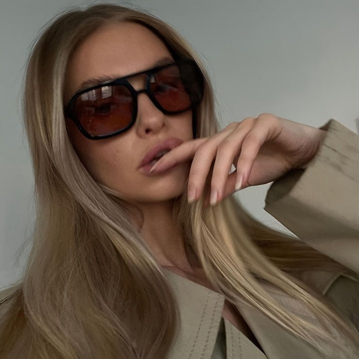 Morena | Fuореуnte Zonnebril met Geometrisch Montuur for een Stijlvolle Look