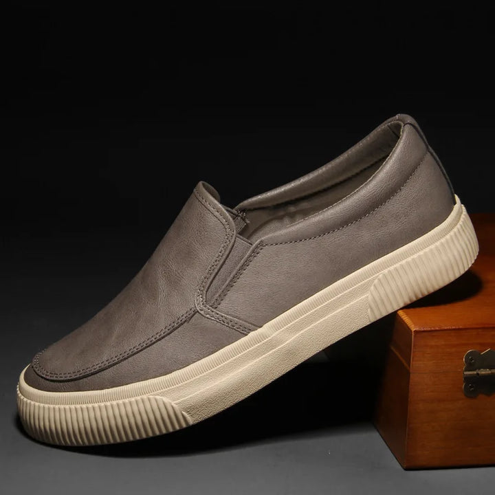 Stylowe męskie skórzane loafersy zapewniające najwyższy komfort i elegancję