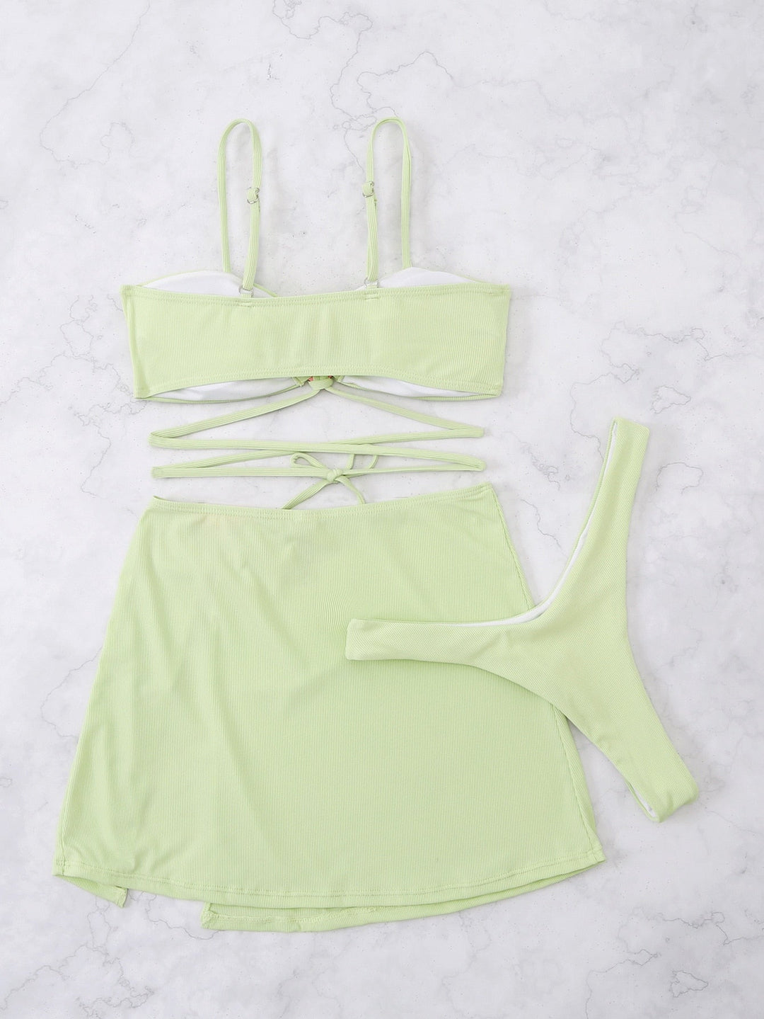 Euphemia | Leuke 3-Delige Bikini Set met Charmante Hartdetails voor een Speelse Look