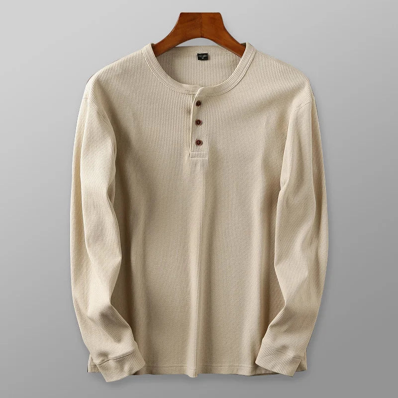Elegancki sweter męski z długim rękawem zapewniający ponadczasowy wygląd