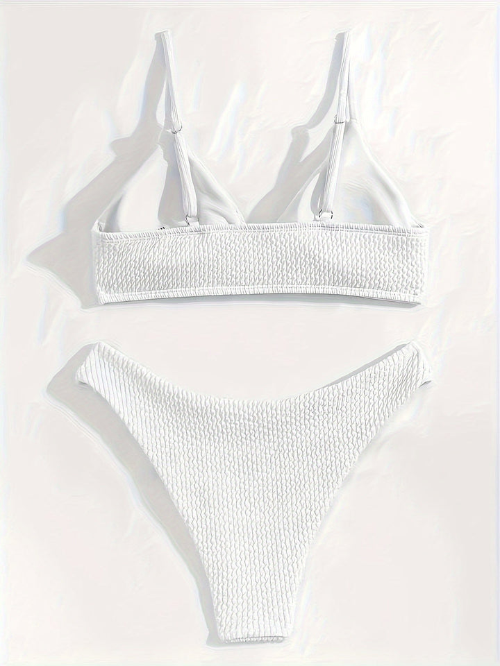 Mariessa | Elegantes Minimalistisches Bikiniset mit Textur und Triangel-Top für stilvollen Strandlook