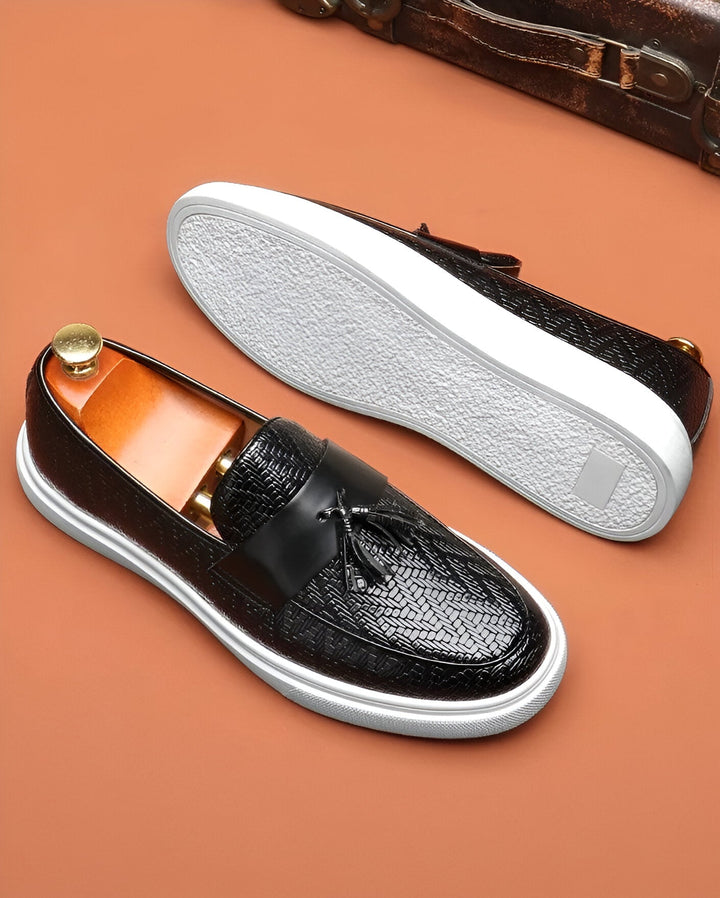 Stylowe skórzane loafersy męskie zapewniające elegancki wygląd