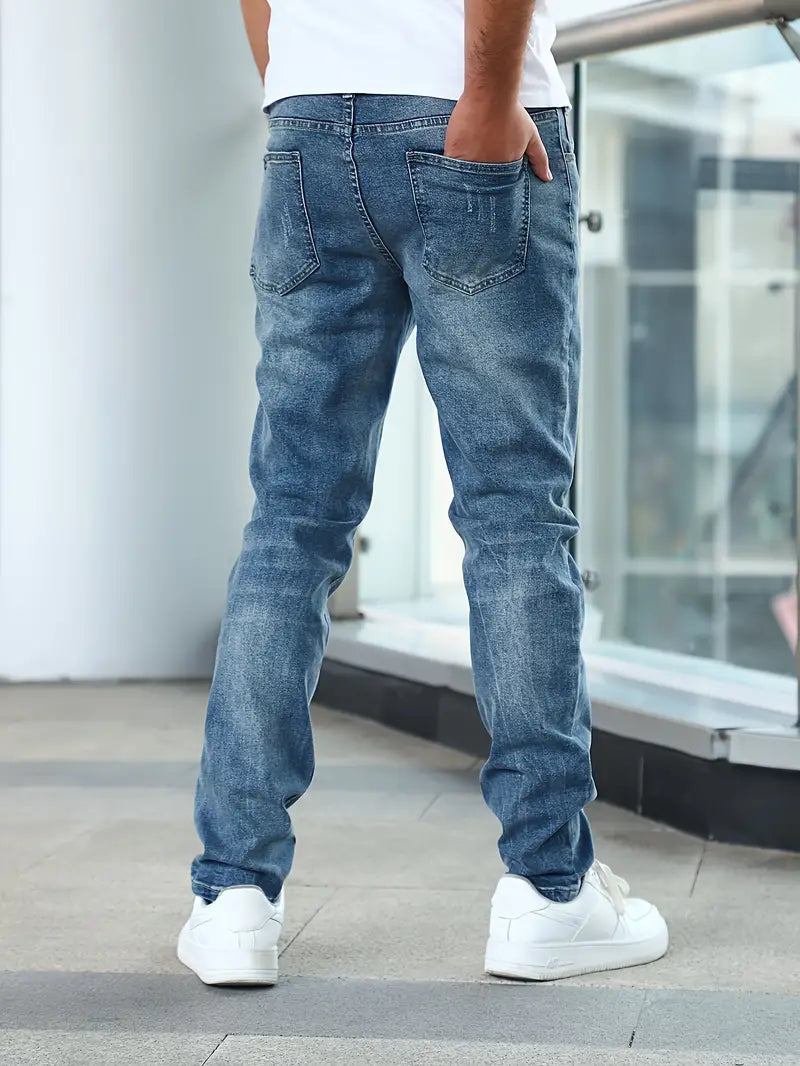 Nowoczesne jeansy męskie - wygodny styl na każdą okazję