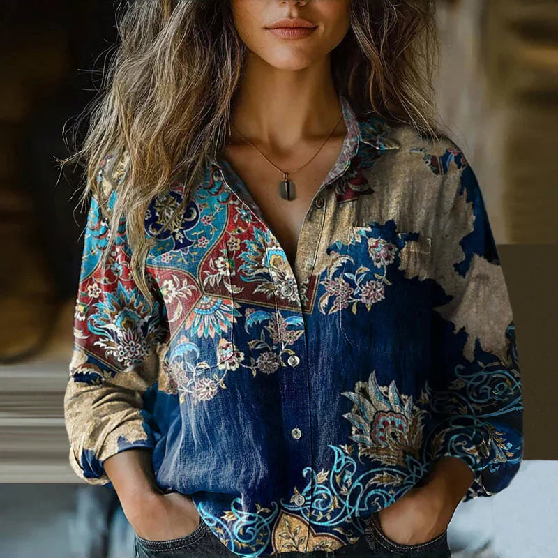 Elegancka bluzka damska vintage w ponadczasowym stylu