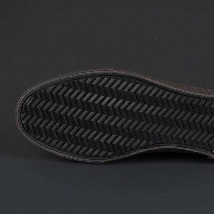 Stylowe męskie skórzane buty sportowe zapewniające elegancki wygląd