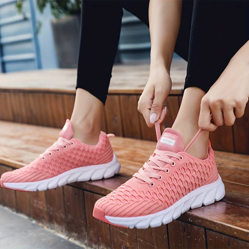 Wygodne damskie buty sportowe z miękką pianką z pamięcią kształtu zapewniającą idealne dopasowanie