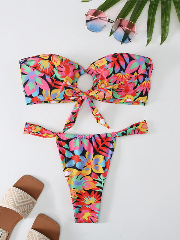 Mirana | Strapless Bikini met Cut-Out Detail en Levendige Tropische Print