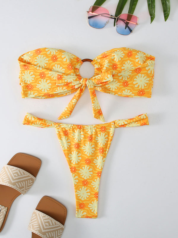 Mirana | Strapless Bikini met Cut-Out Detail en Levendige Tropische Print